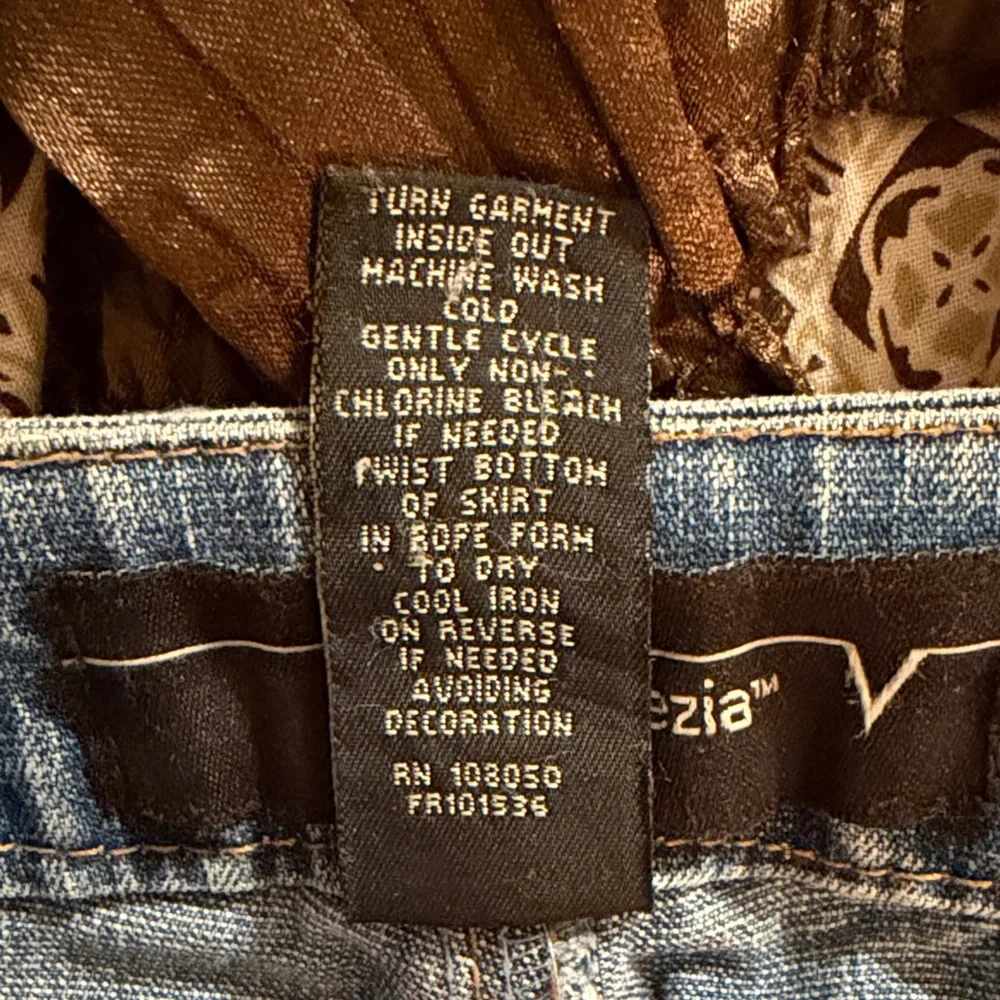 Venezia Vintage Denim Jean Patchwork Beaded Bohemian Skirt - Picture 8 of 8